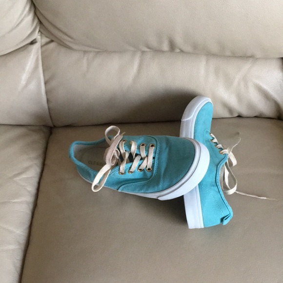 Old Navy girl’s Teal sneakers size 4 - Picture 6 of 8